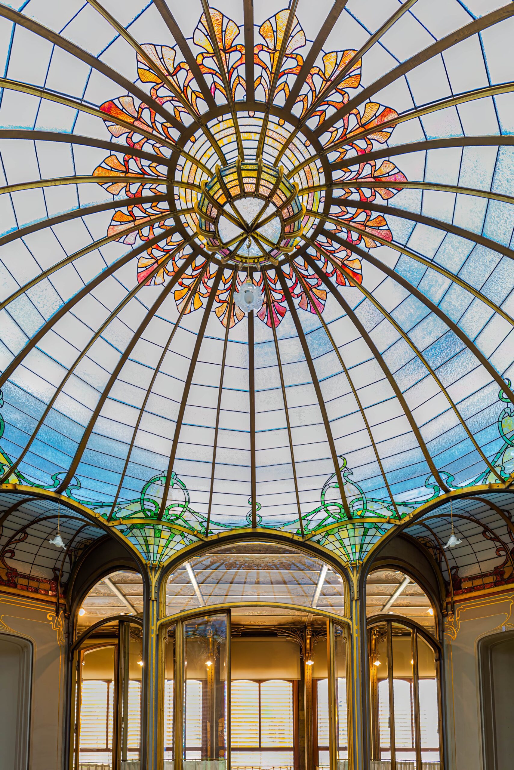 Discover Brussels' unique Art Nouveau and Art Deco Architecture - Blog ...
